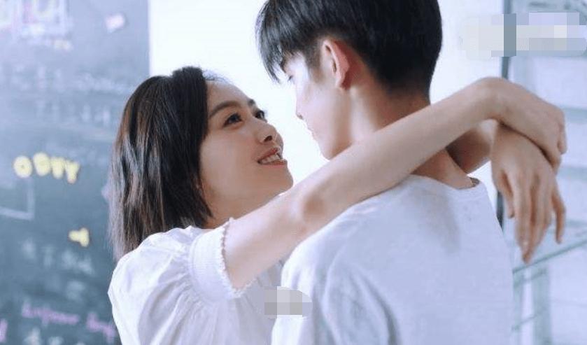 庞统可以说没有什么功绩，庞统为什么能和诸葛亮齐名？游戏画面